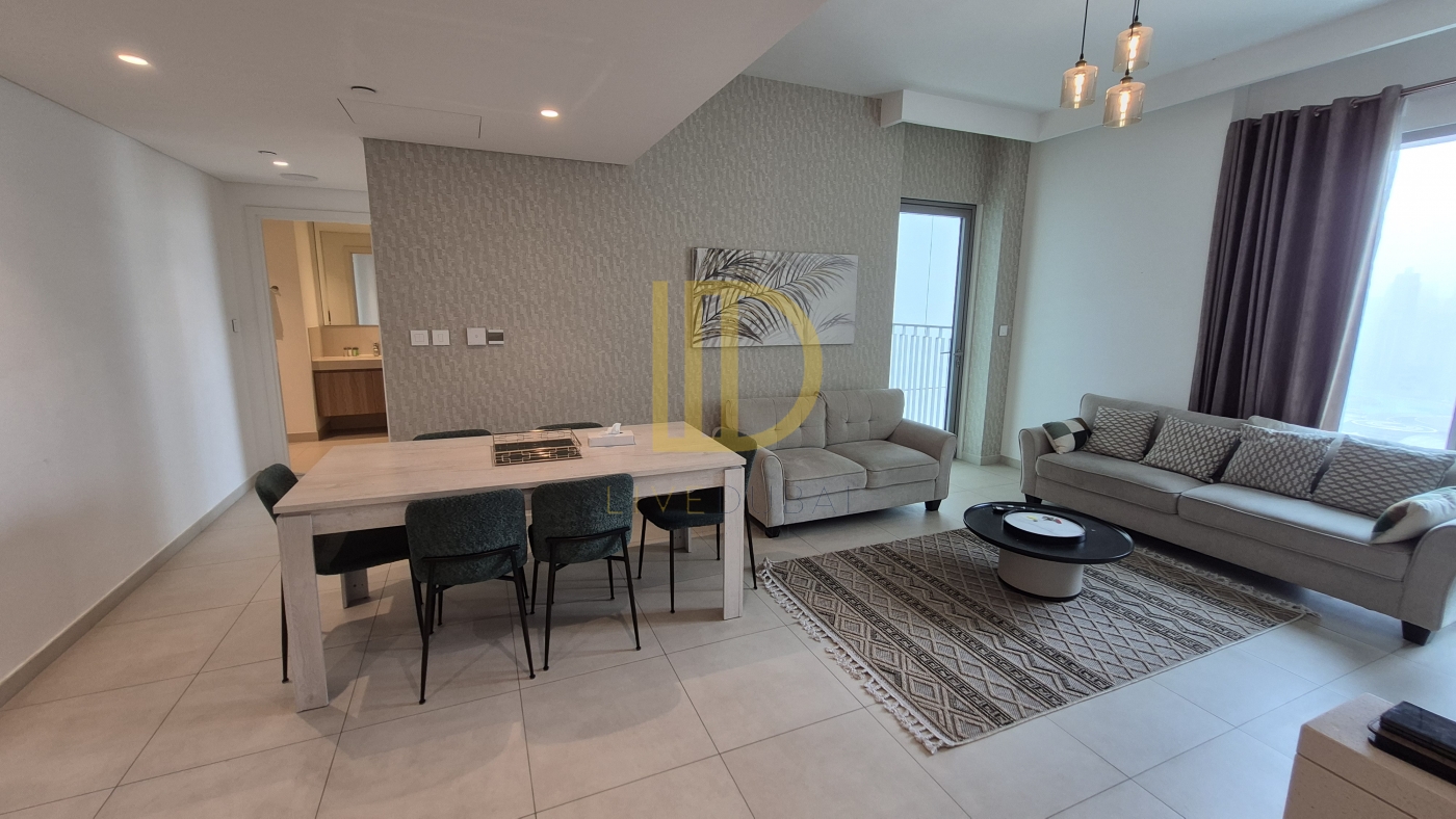 Burj Khalifa View | Fully Furnished | High Floor | Chiller Free