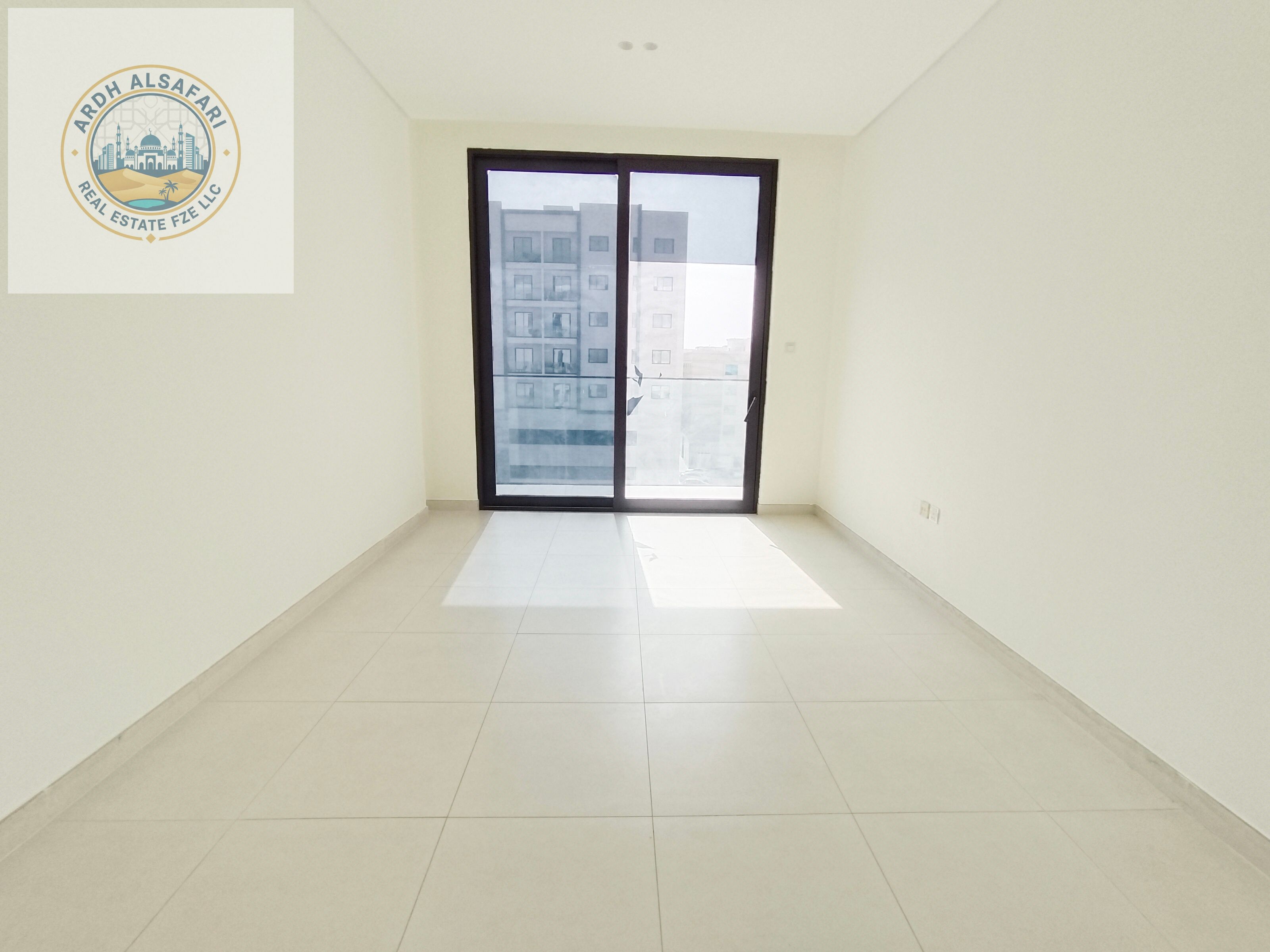 12 cheque payment easy to pay lavious apartment 2bhk for family in a reasonable price at a prime location