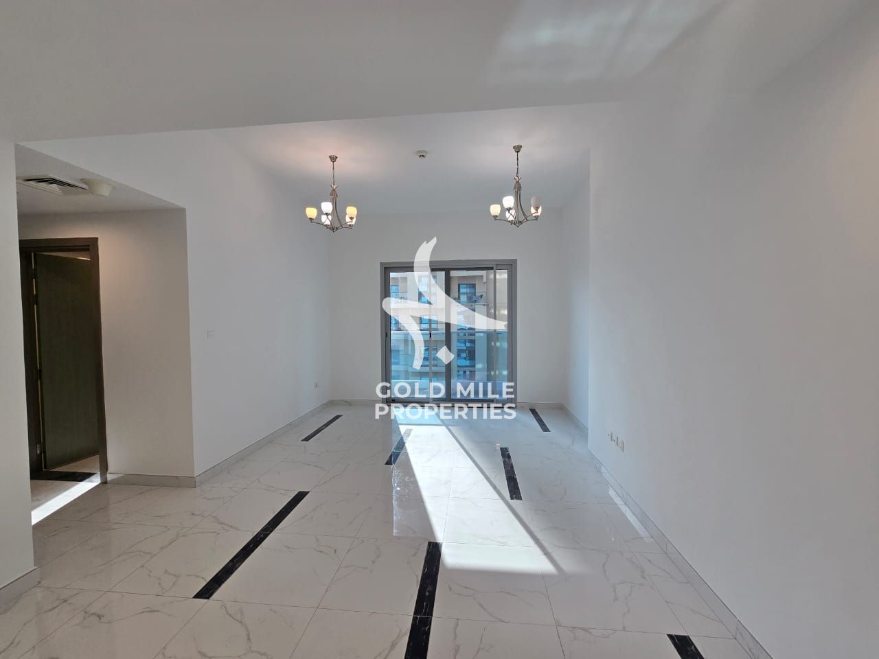 LUXURY 2 BHK - SPACIOUS LAYOUT - ELEGANT LIVING - FAMILY BUILDING ONLY