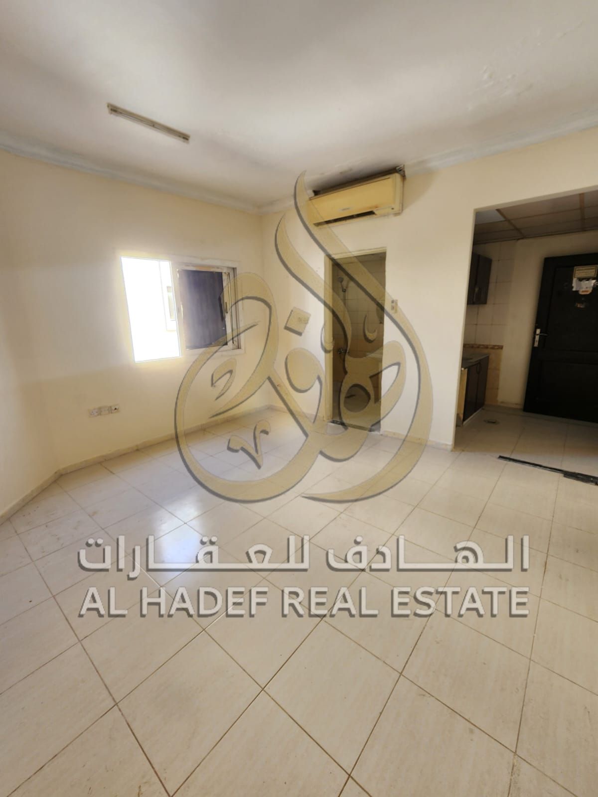 Available for rent in Al Musalla – Sharjah Bachelors contract (maximum 5 persons) Price: AED 18,000 per year Payment: 6 cheques Security
