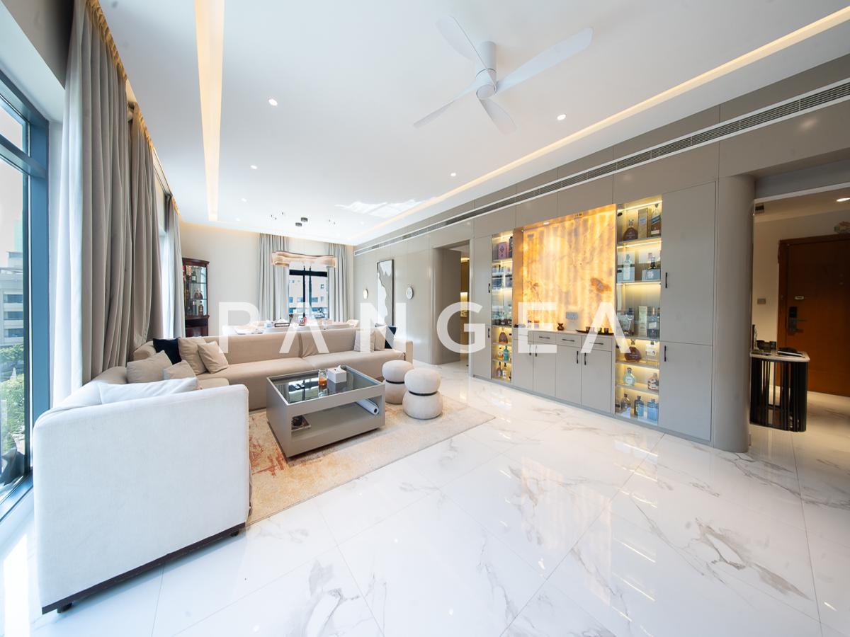 Upgraded | Vastu | Furnished | Vacant