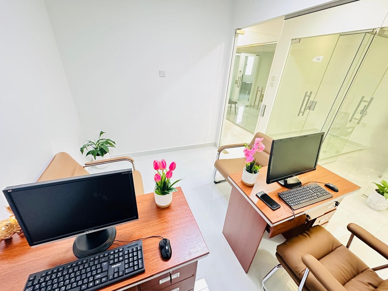 Fully Furnished Office | direct from Owner | no Commission