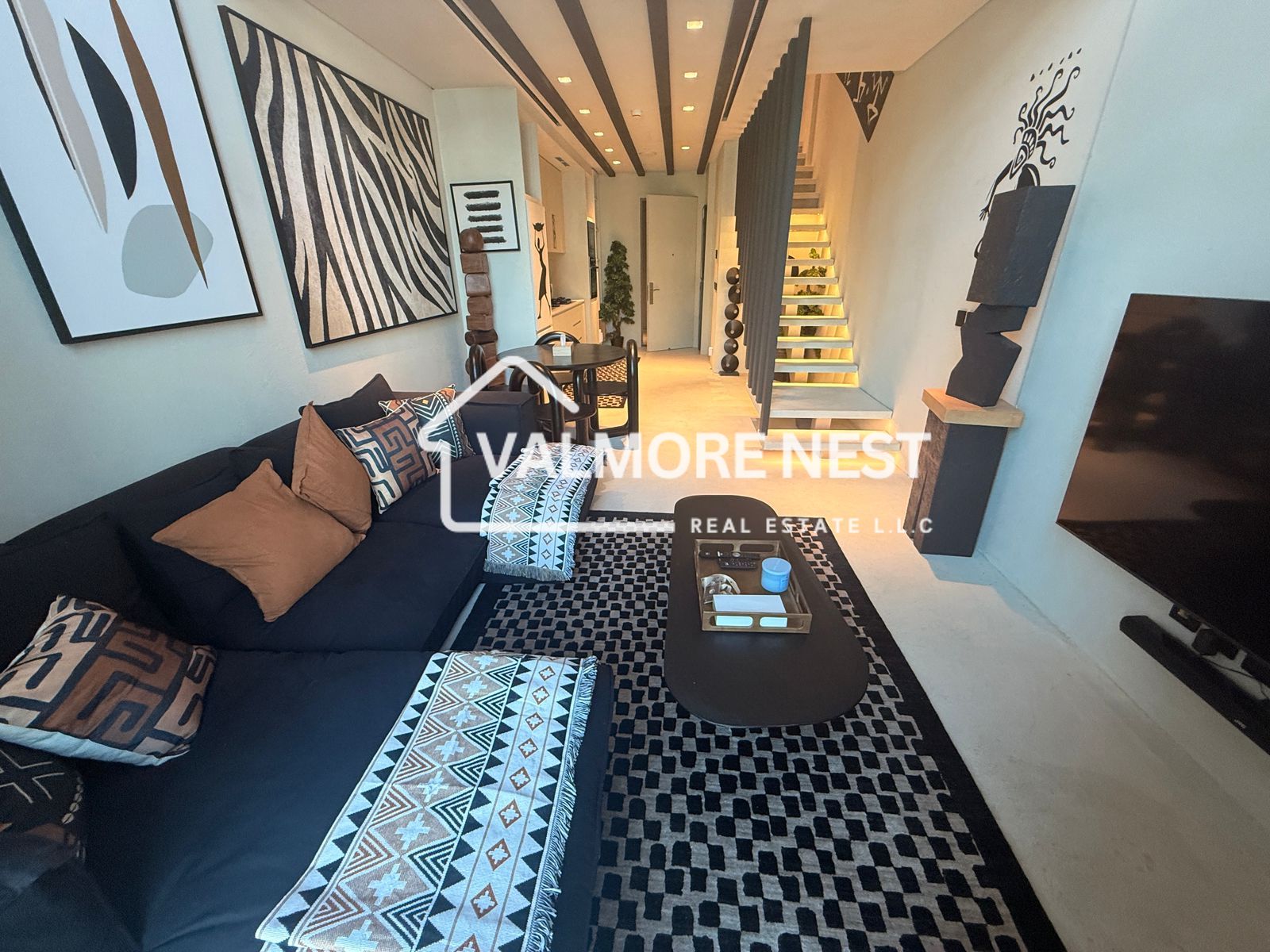 Fully Furnished 2 storey Penthouse | Unique Interior