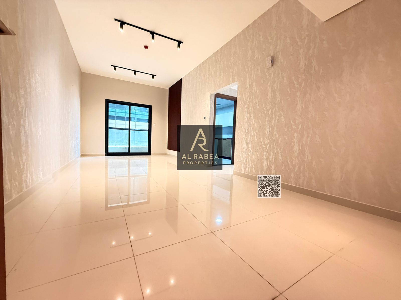 A unique opportunity next to the Galva Towers, with an open view.