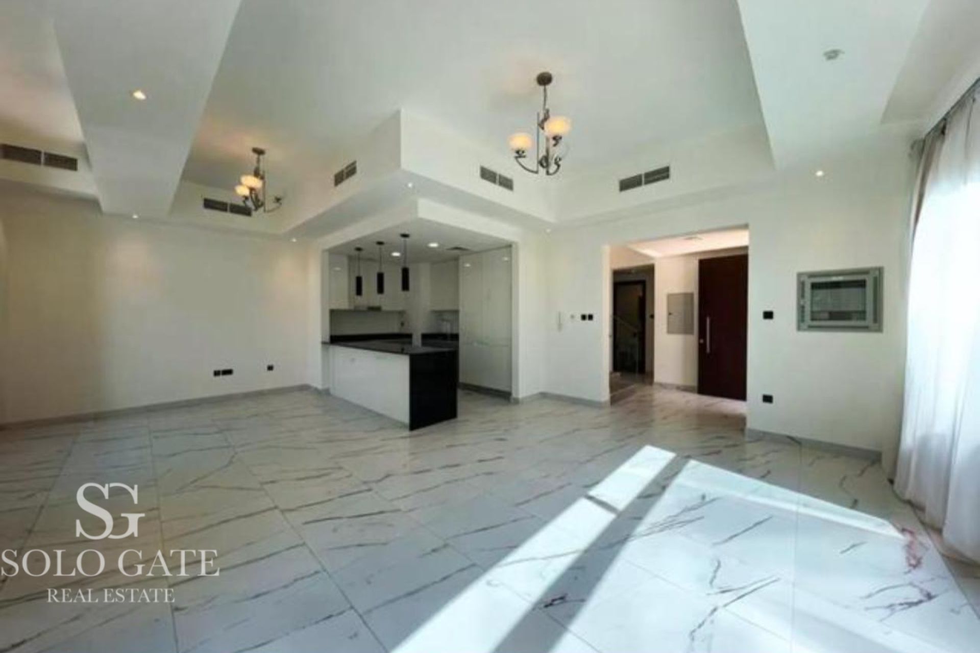 Resale 4BHK | Motivated Seller | Ellie Saab