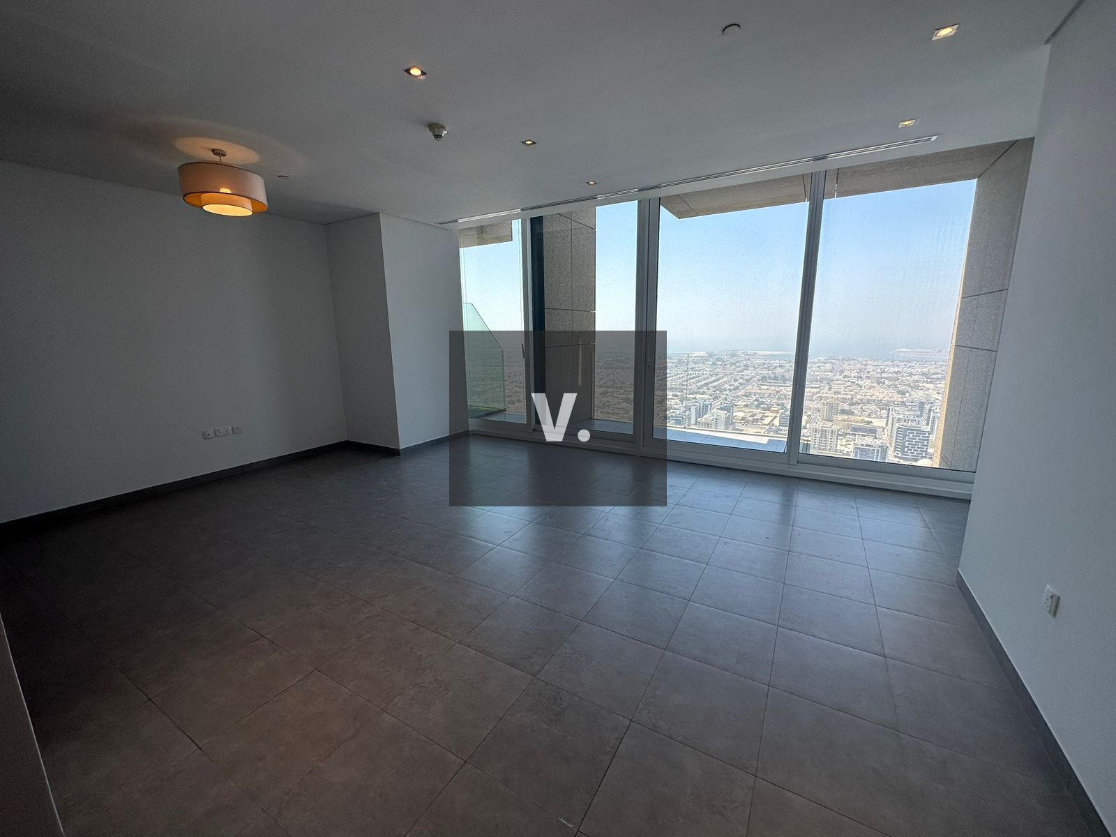 High Floor | Kitchen Appliances | Close To DIFC