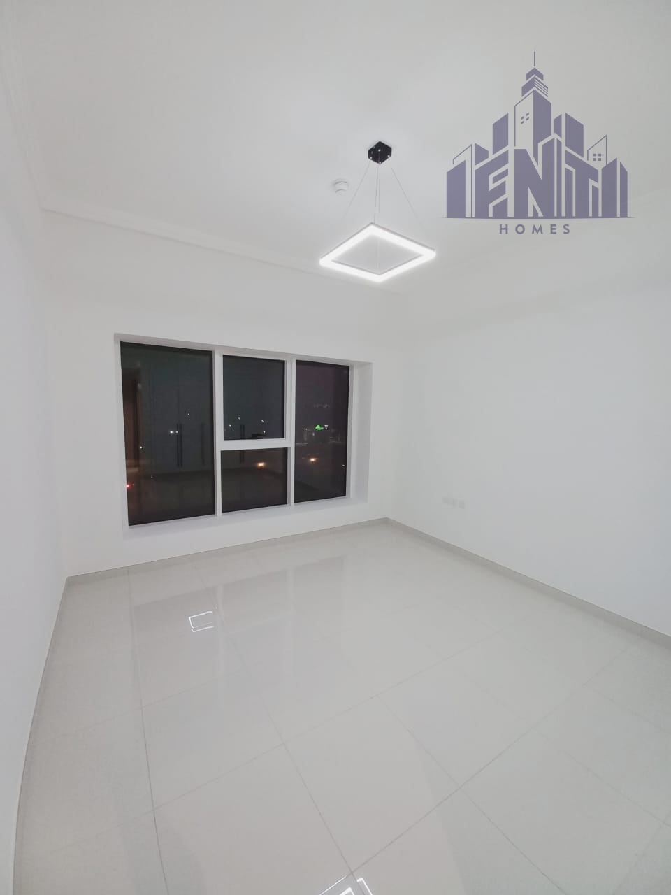 1 Bed Brand New l Large Unit l Open view