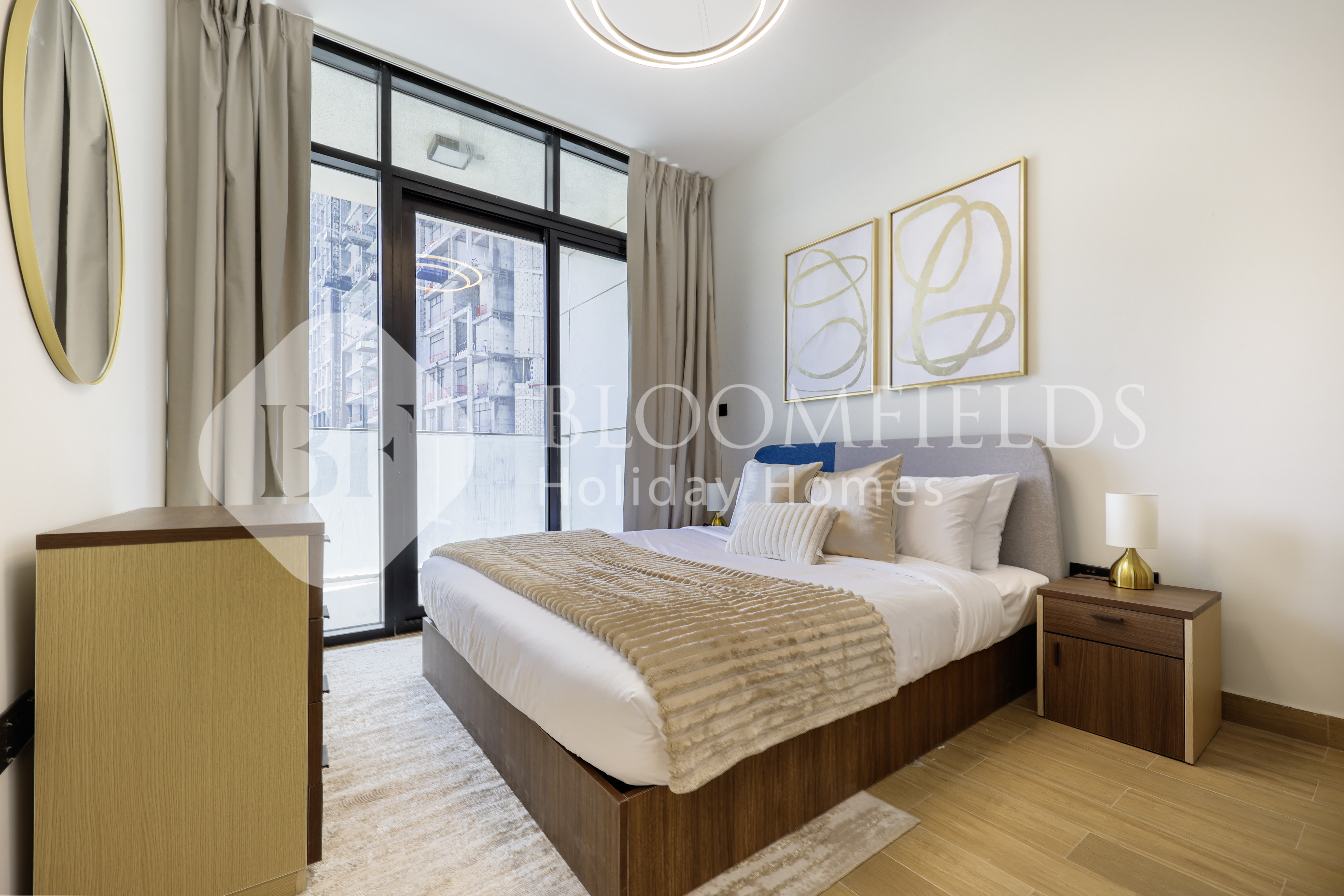 Fully Furnished 1BR | Canal View Balcony | Holiday Rental