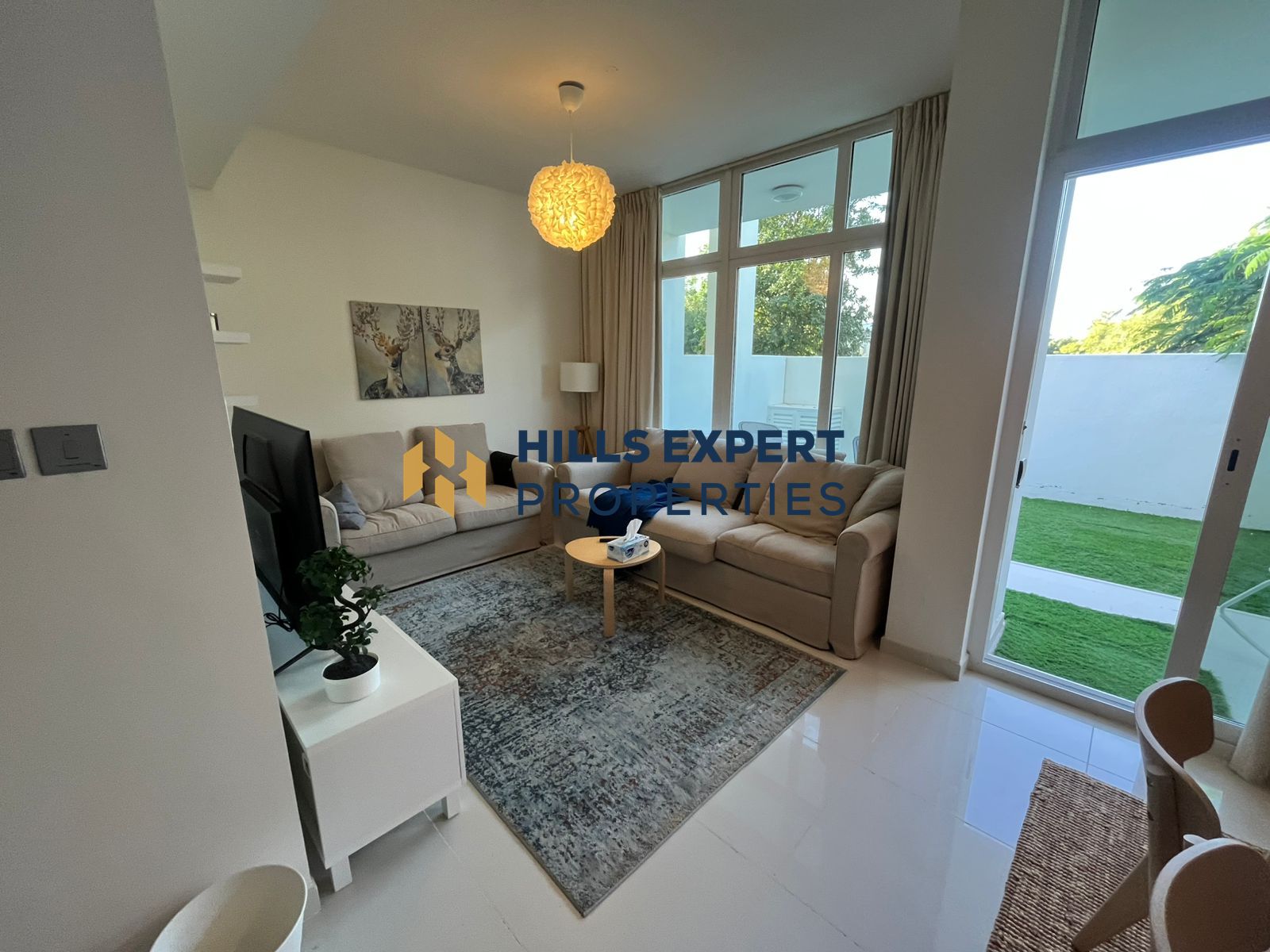 Fully furnished townhouse available for rent in best price