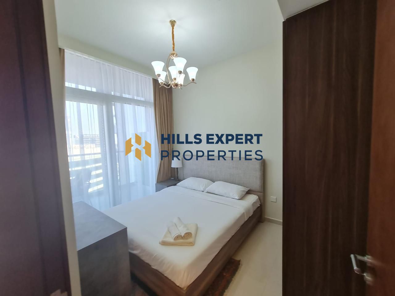 CANAL VIEW | FULLY FURNISHED | READY TO MOVE