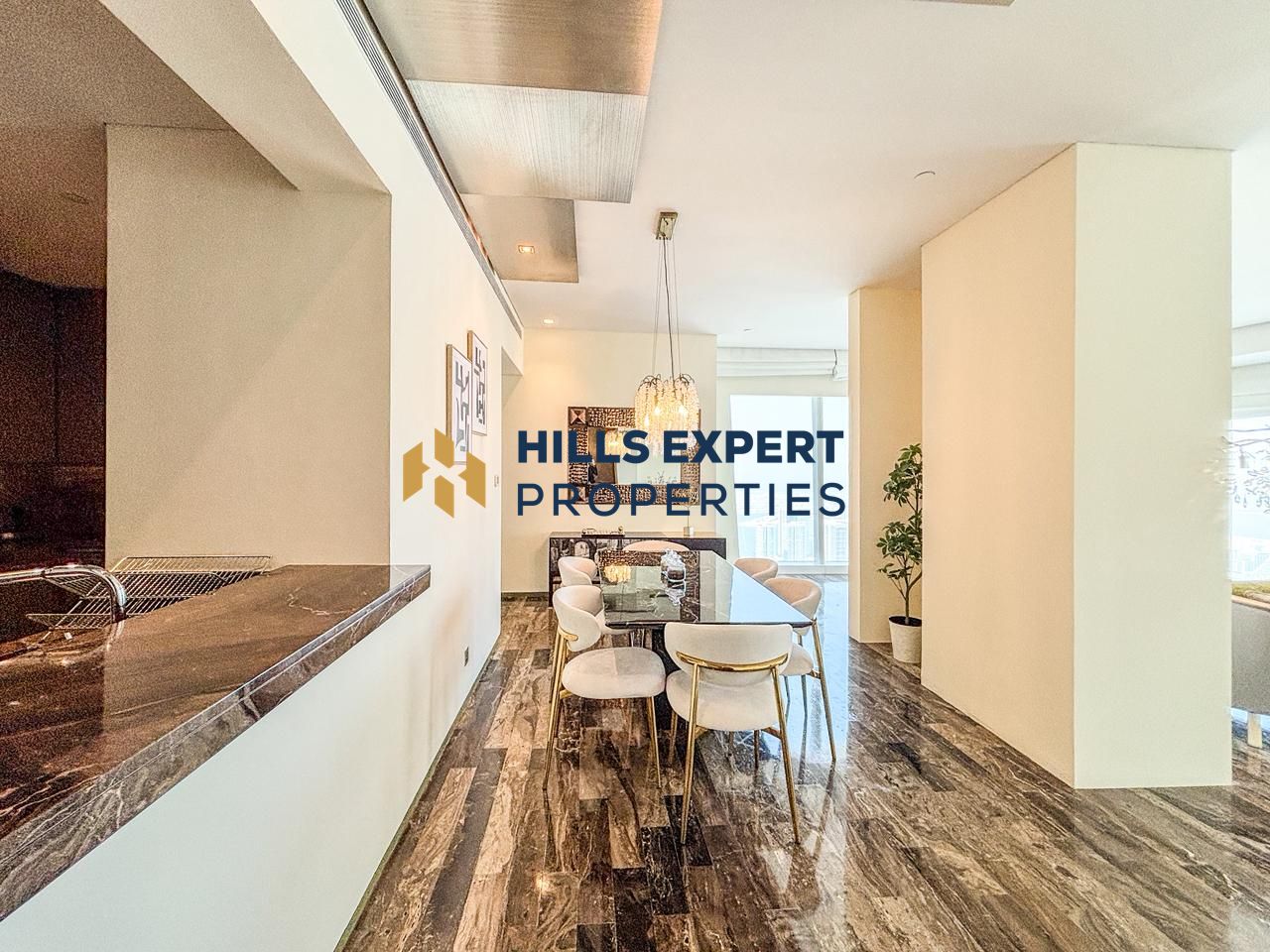 LUXURIOUS 4 BEDROOM WITH AMAZING VIEW AVAILABLE FOR RENT
