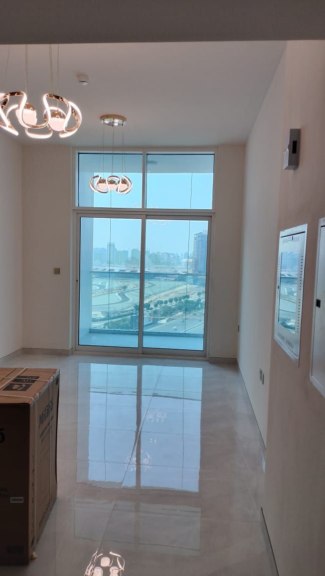 Bright & Spacious Unit | Skyz by Danube