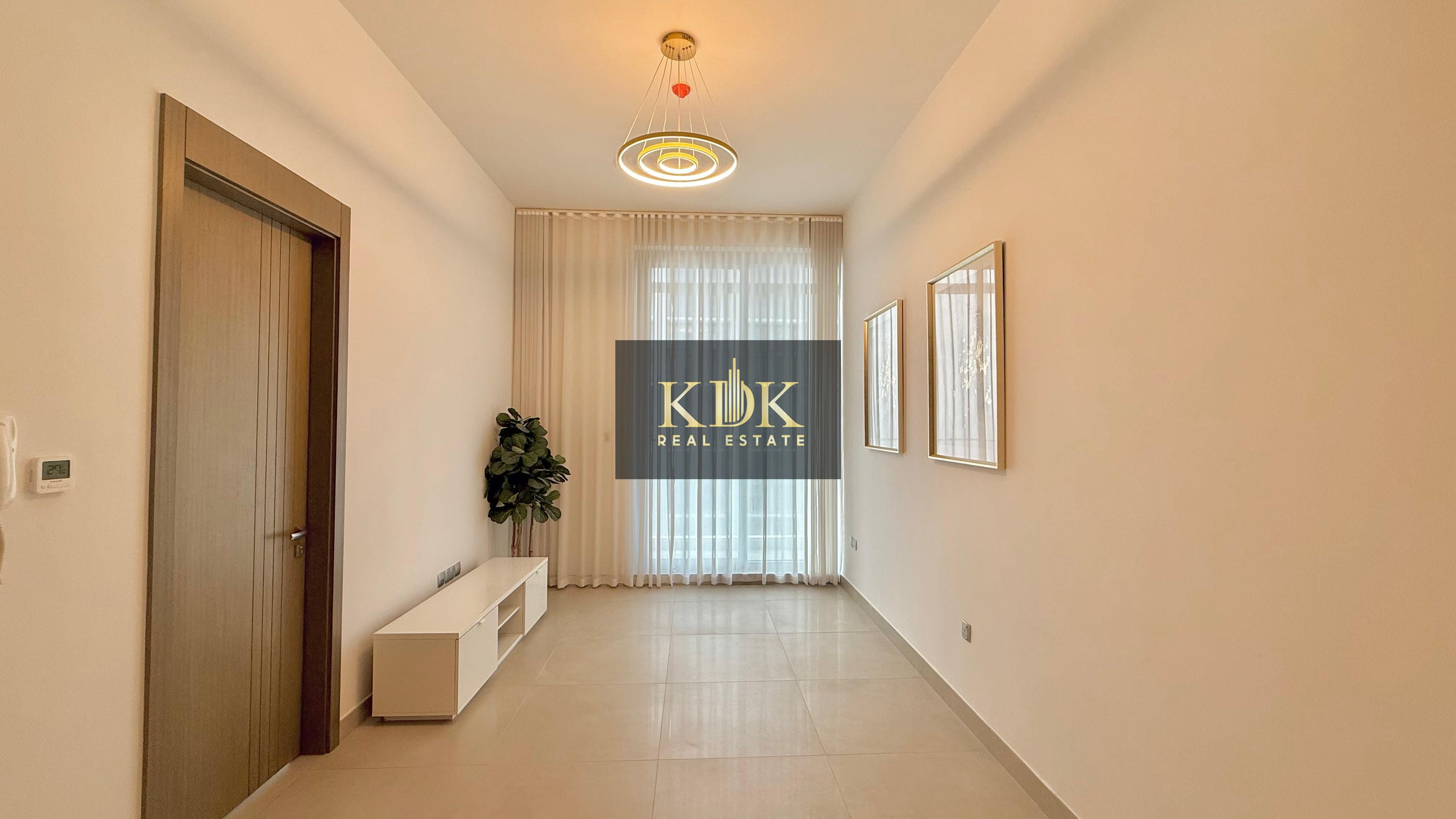 1 BHK | Bright Unit | Near to Circle Mall