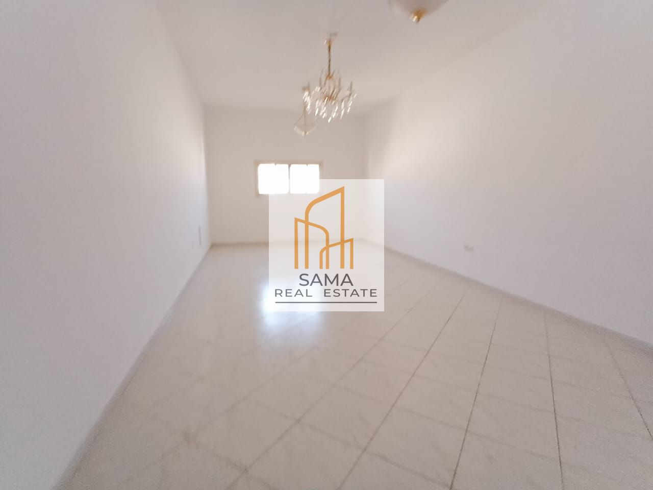 Spacious 3 bhk apartment with the 3 washrooms just in 57k class to family park
