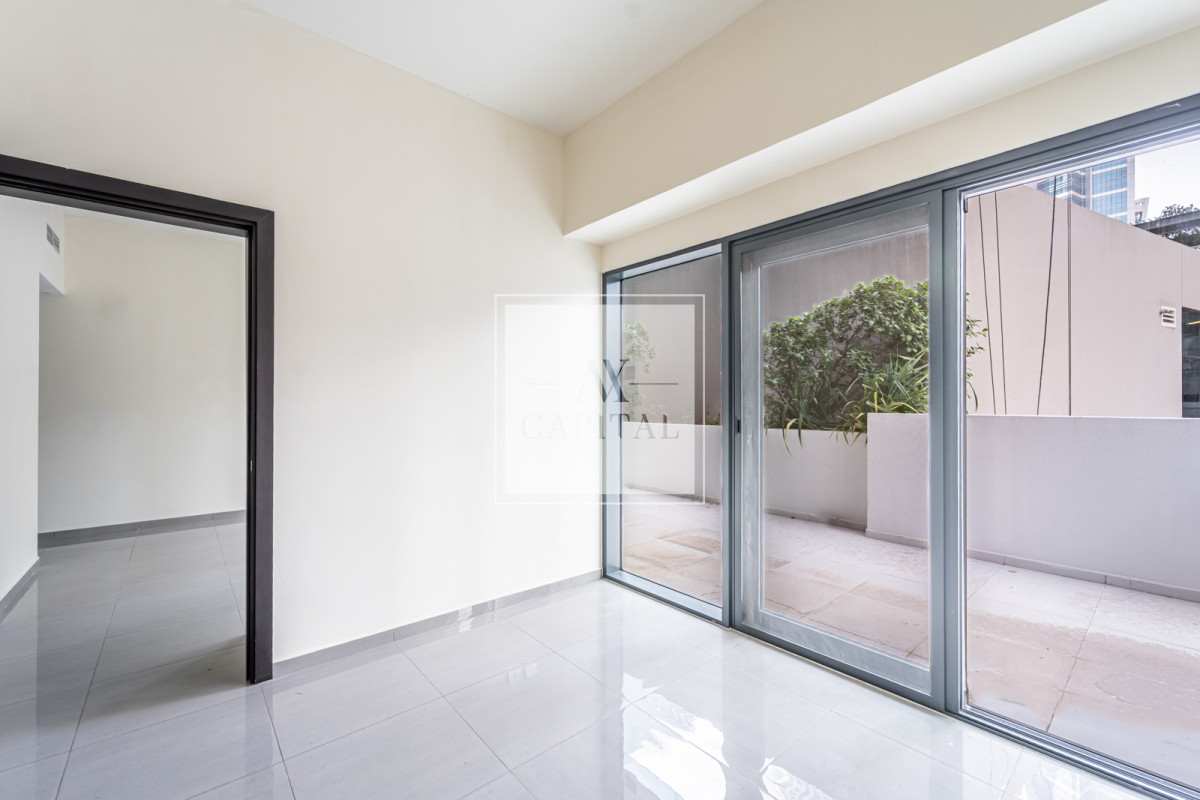 Bright | Spacious Layout | Low Floor | Available