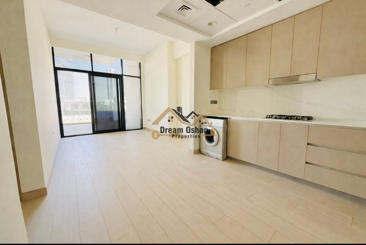 Terrace Apt With Burj Khalifa And Skyline View