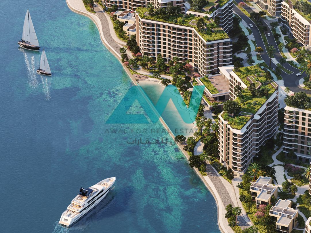 Modern Studio in Gardenia Bay | Partial Canal View