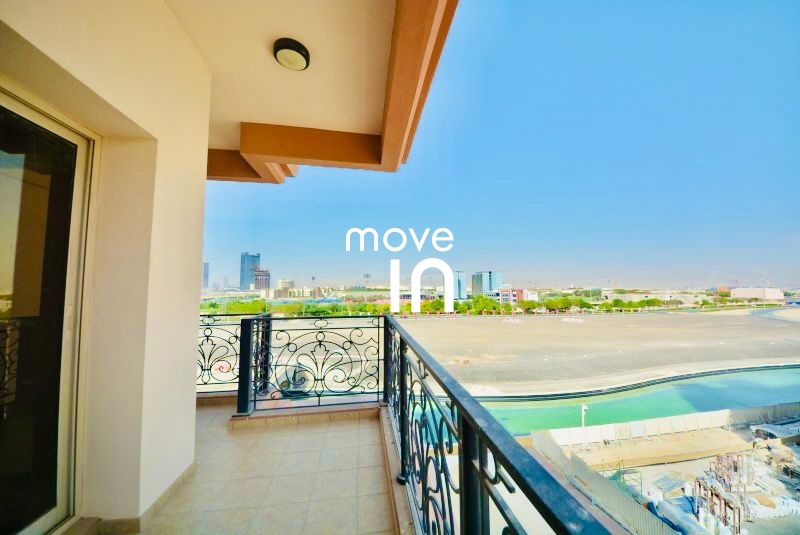 Vacant In June|Canal View|Huge Corner Unit|Balcony