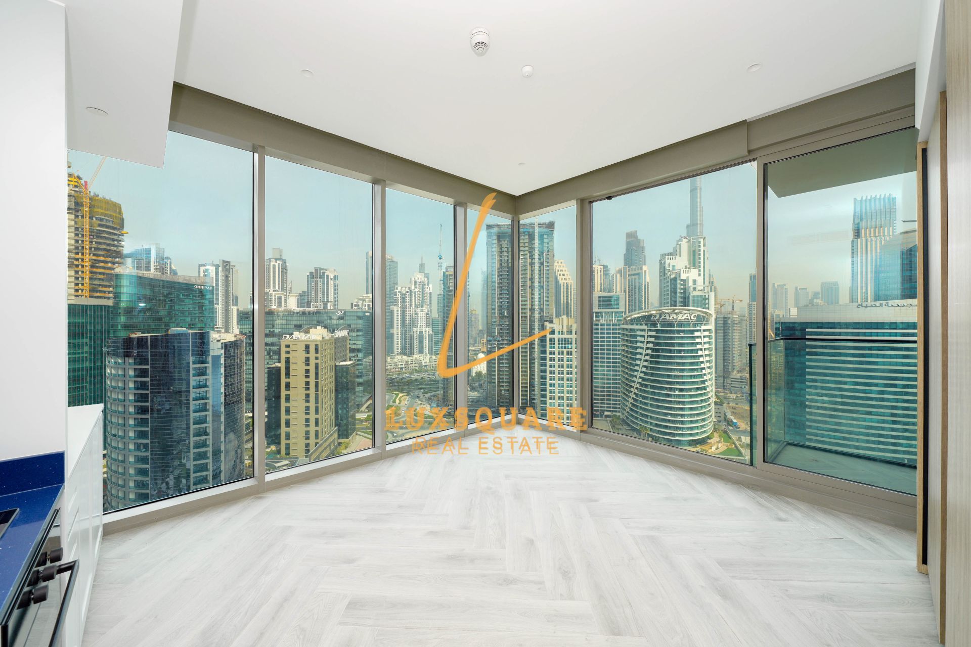 Corner Unit | Direct Burj View | 11 Layout
