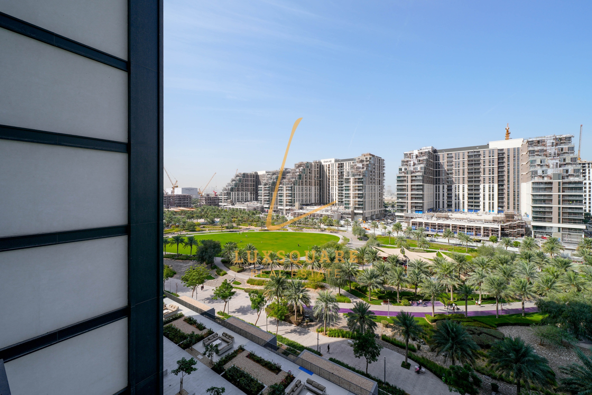 Modern Living I Park View I Ready to Move