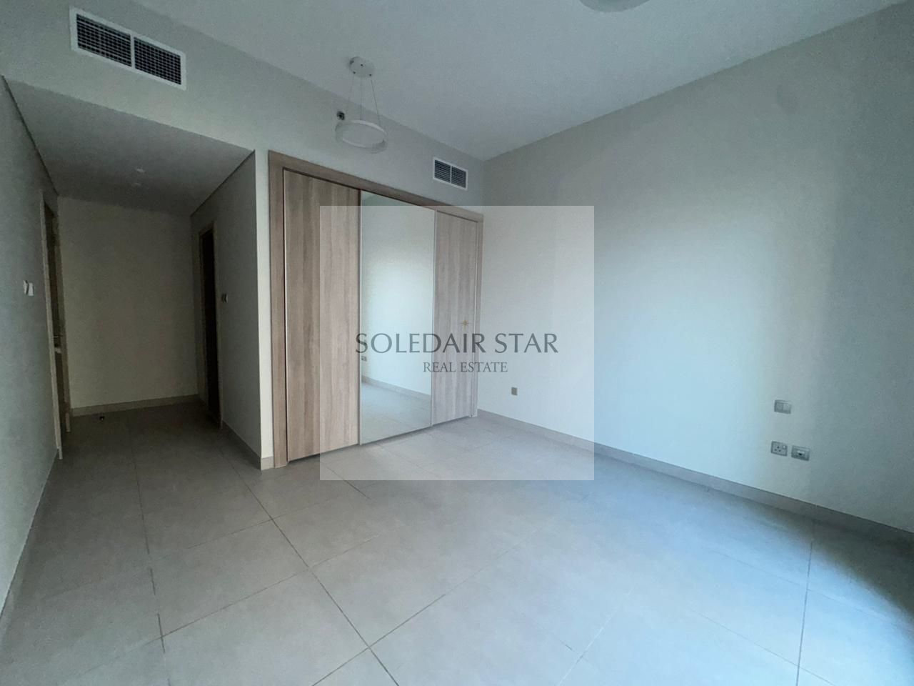 Ready to Move | Unfurnished | Large Layout