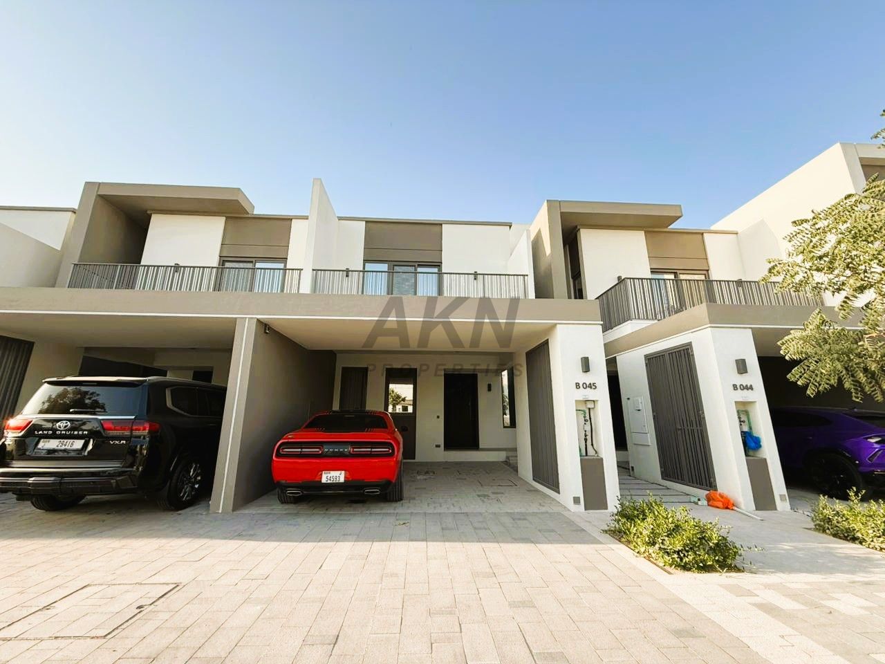 3 BHK + Maid room | Single Row | Available
