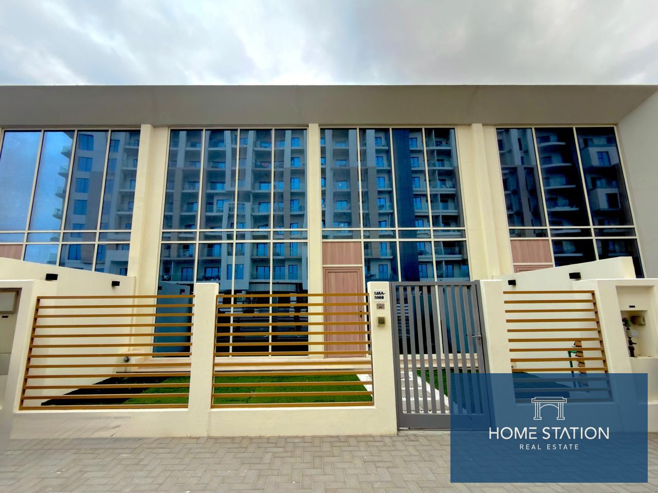 INVESTOR DEAL | 3 BEDROOM+MAID I FRONTYARD I PRIME LOCATION | NEAR TO POOL