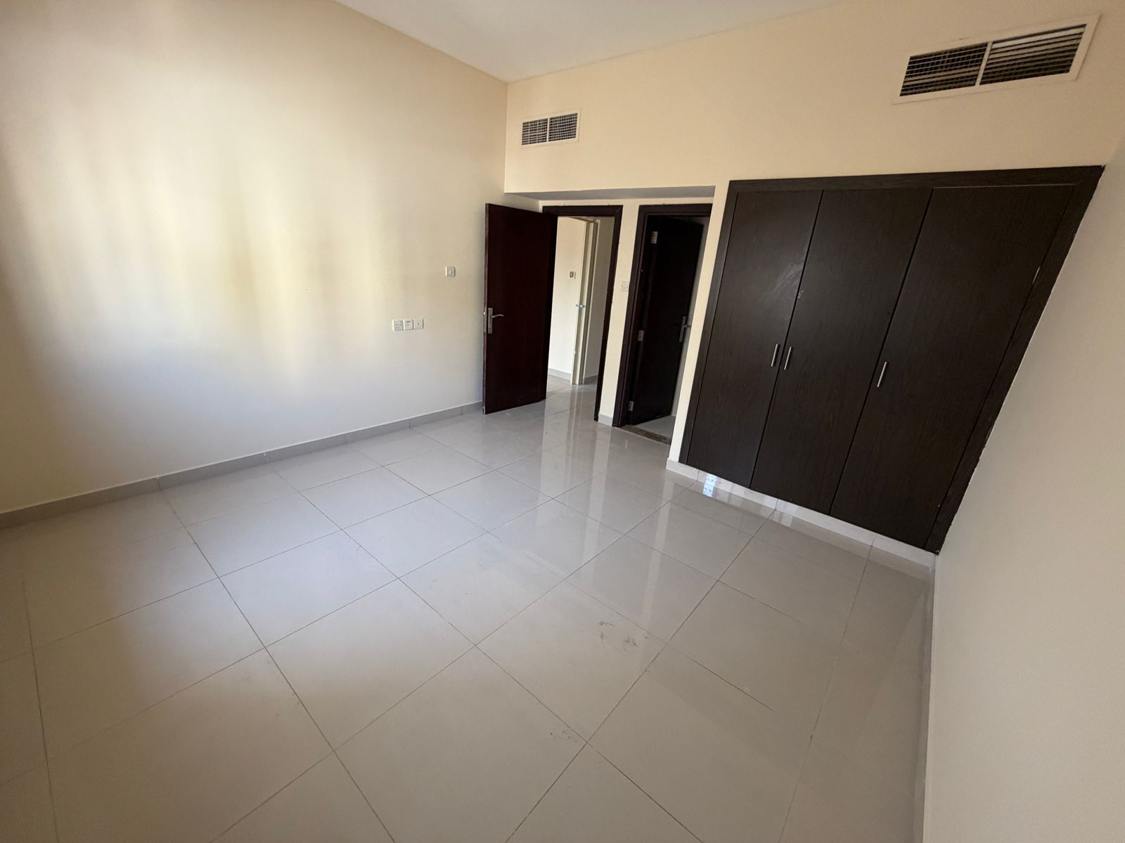 Best 1 Bedroom Apartment for Annual Rent – Al Rawda, Ajman Near Sheikh Ammar Street