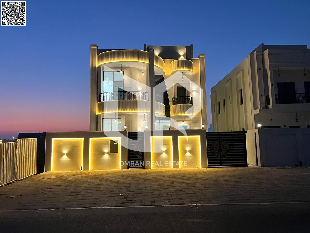 Direct from the owner, freehold ownership for all nationalities, registration fees included, very special price.