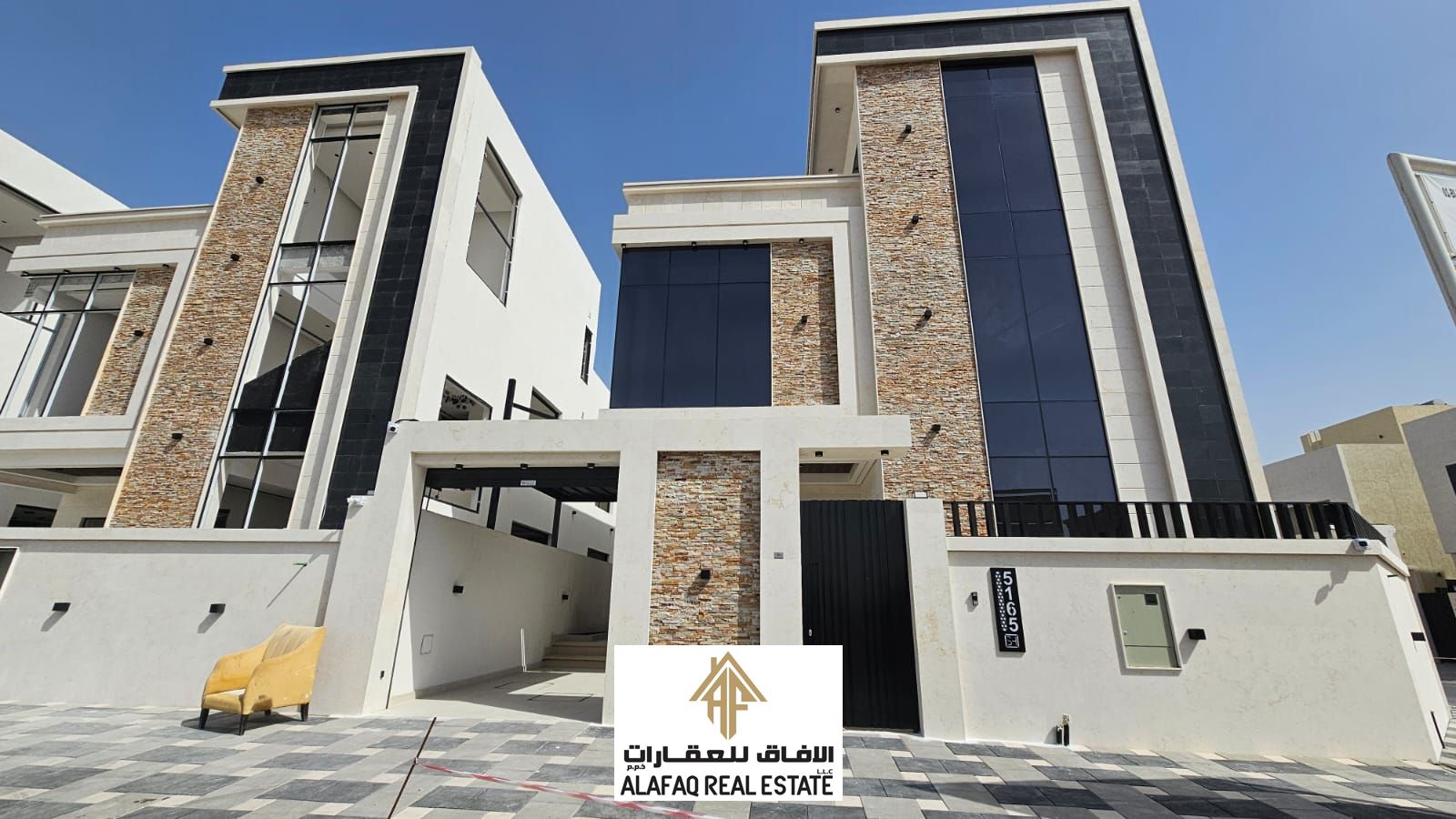 Premium 5BR Master Villa with Majlis, 7 Bathrooms and Dual Roof Terraces – Elegant Design and Expansive Living