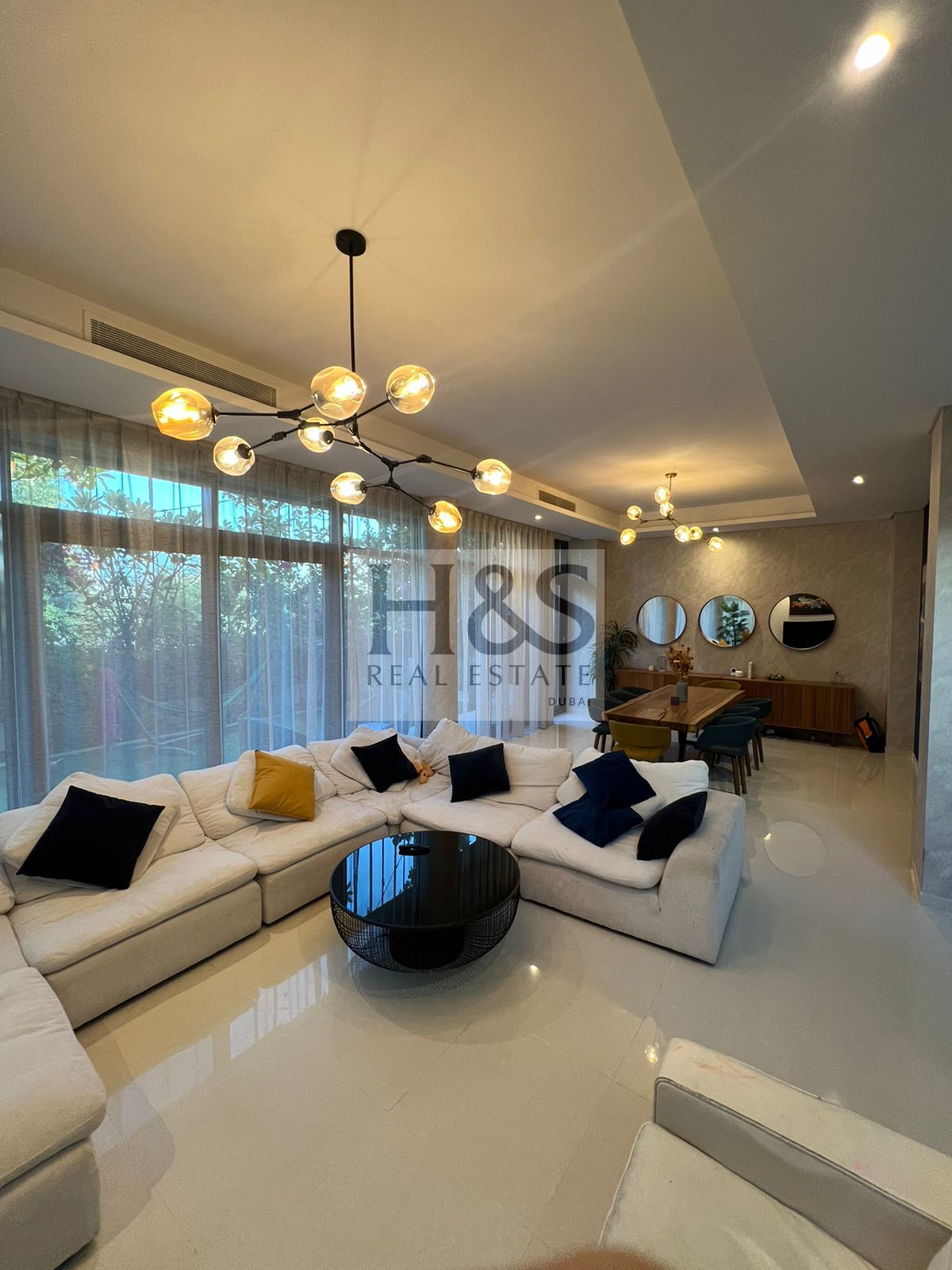 Designer Touch-5 Bed- Independent - On Park
