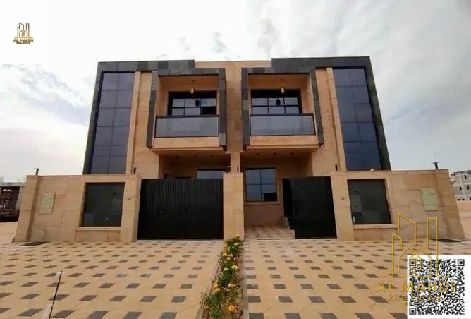 For sale: Townhouse villa with a stone facade design. Price includes registration fees and freehold ownership for all nationalities. Located on an asp