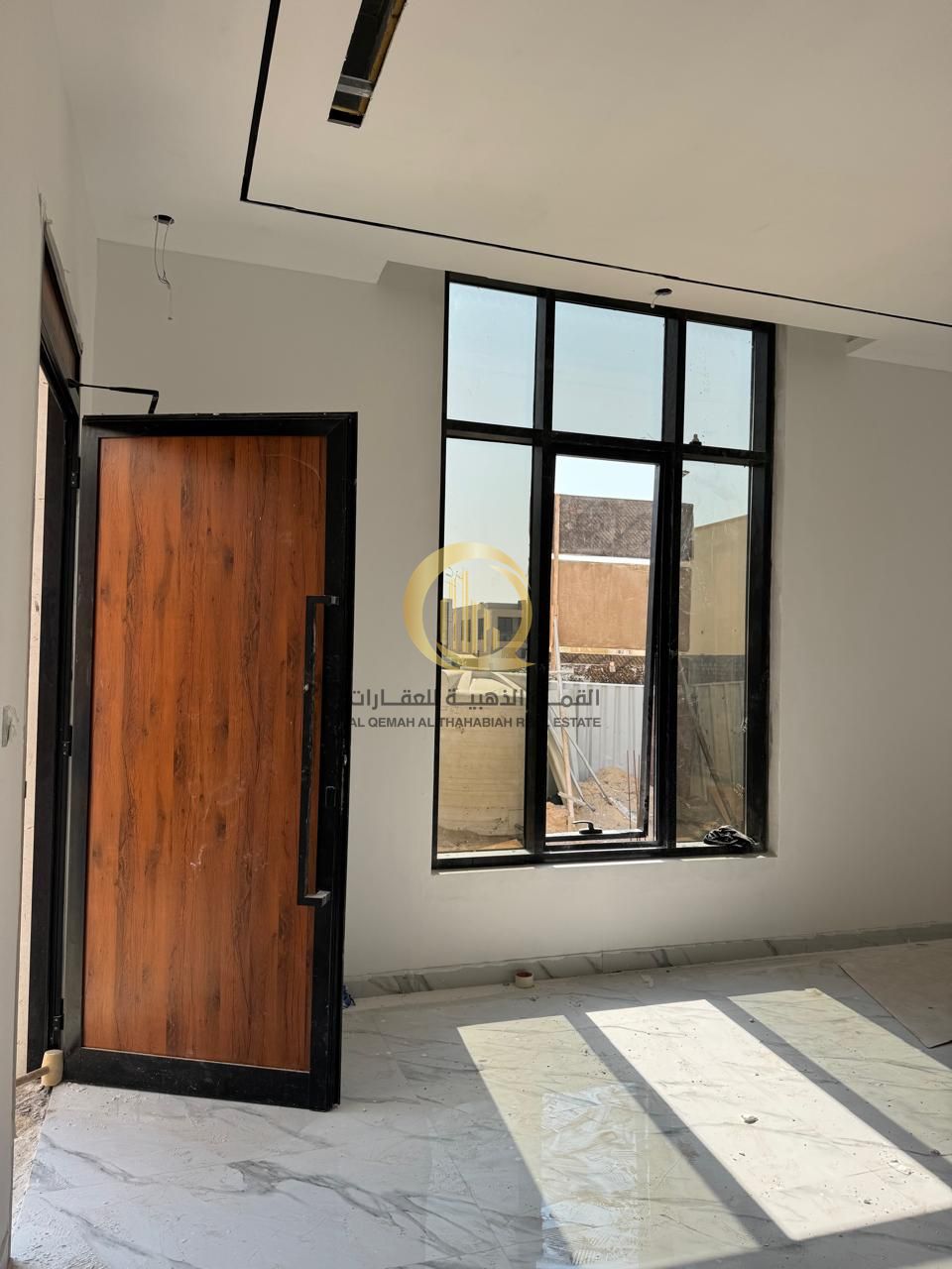 For sale: a residential villa in Al Houshi area, Sharjah Emirate, with an area of 5,100 sq ft. First phase greenhouse, close to Al Morouj Roundabout.