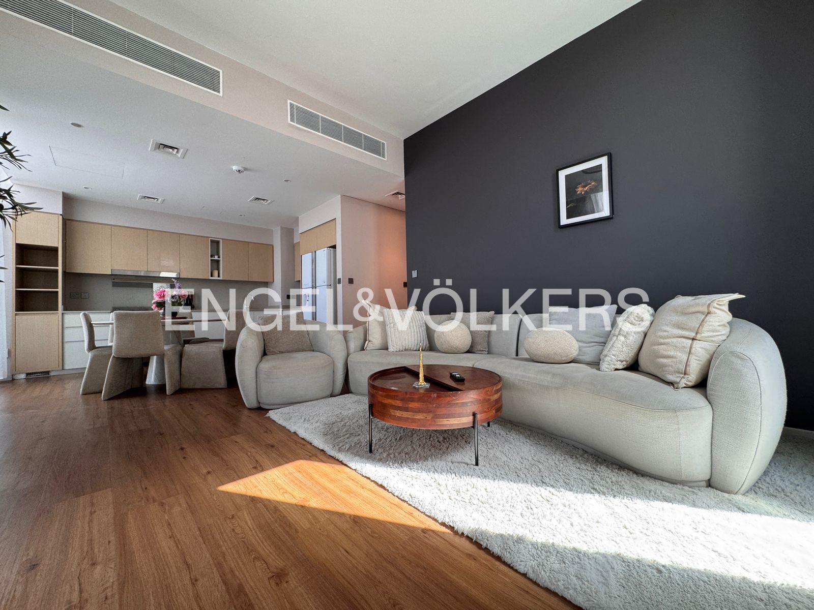Fully Furnished | Corner Unit | Vacant