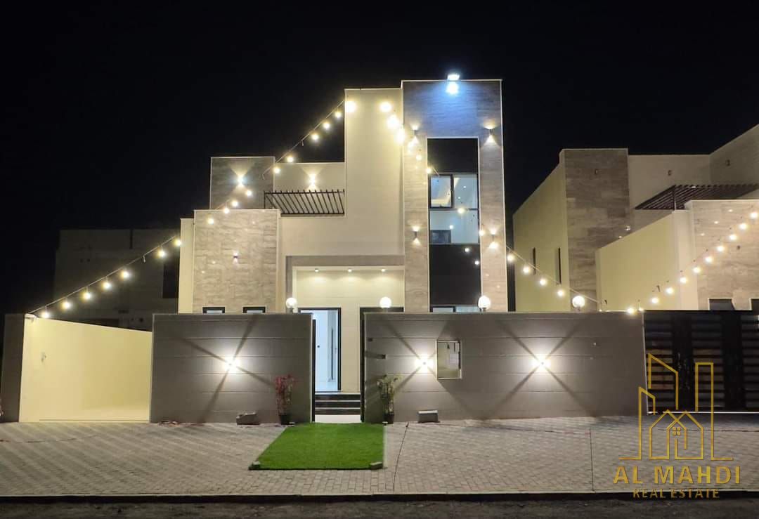 Receive your villa ready to move in, including registration and ownership fees - very spacious interiors and hotel-style finishes. Freehold ownership
