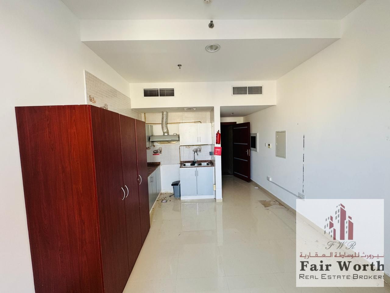 LARGE STUDIO WITH HUGE BALCONY | WARSAN 4