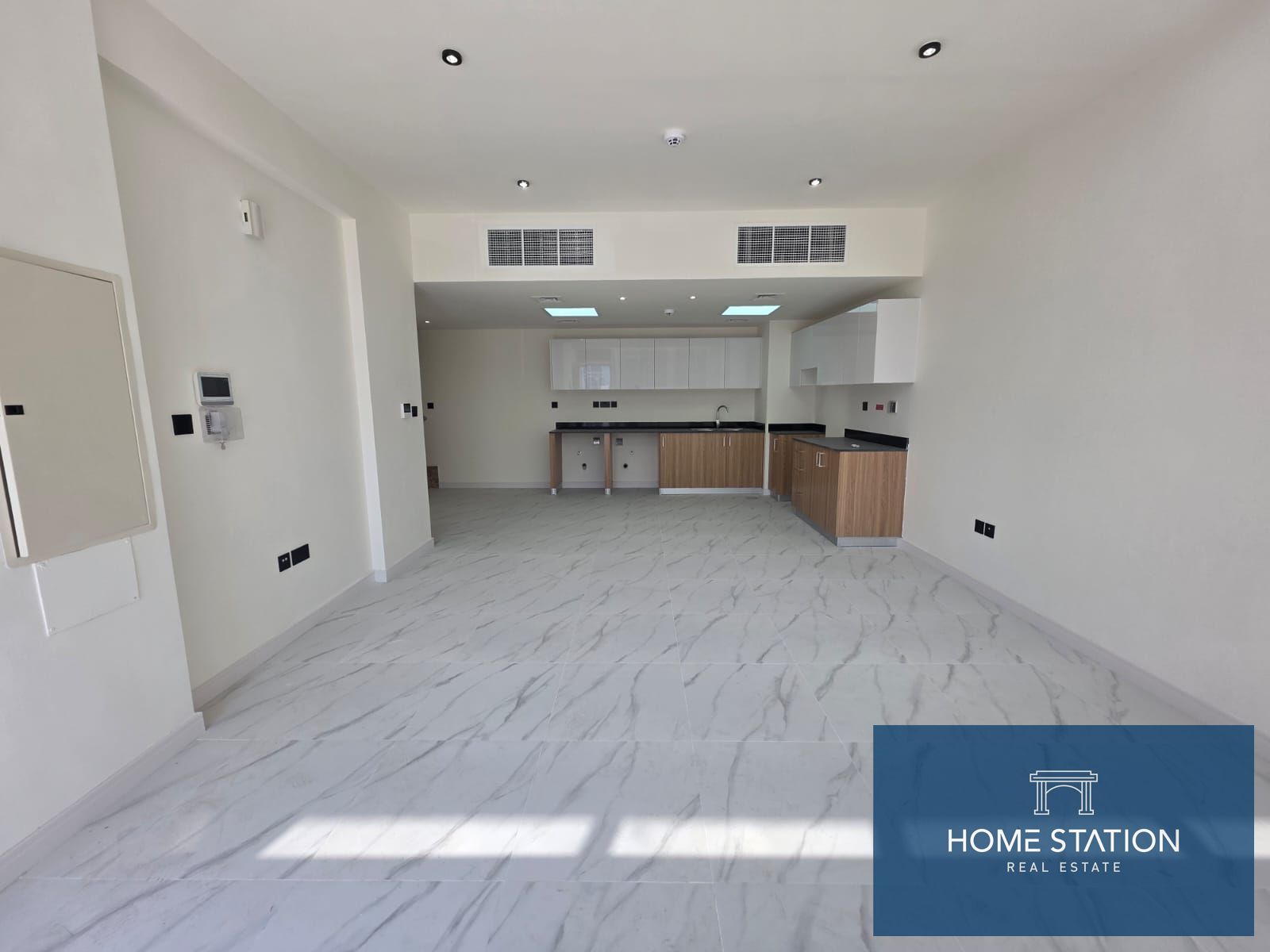 Hot Investor Deal | 3 Bedroom + Maid | Corner Unit | L-Shaped Garden | Steps from Pool