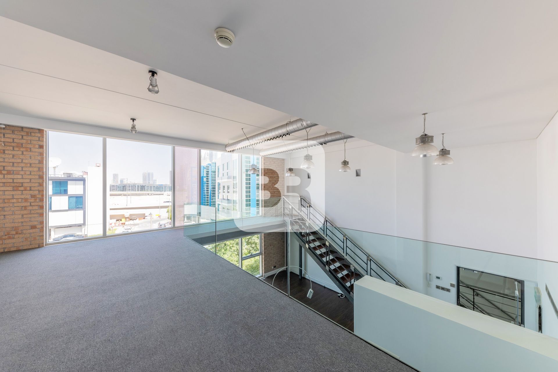 Fitted | Close to Metro | Top location