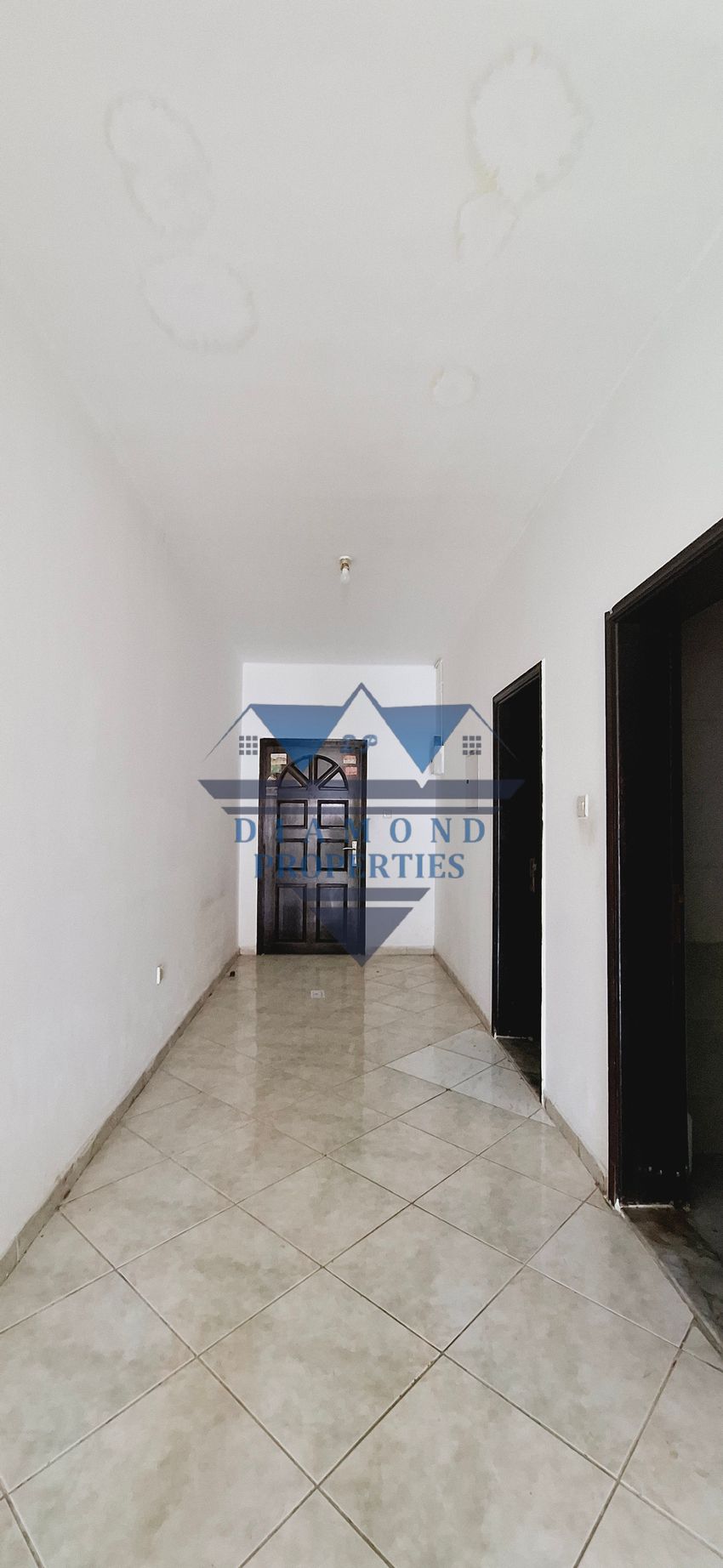 Very spacious and good location in abushagara 1bhk two washroom window Ac available 34k with balkany big flat