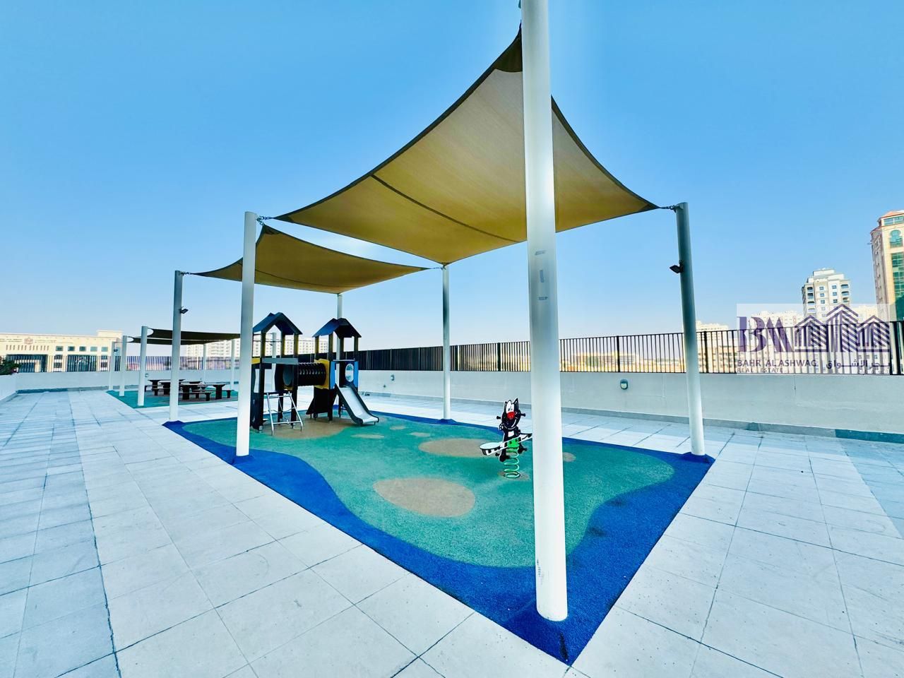 Elegant First Class 1B/R Apartment Near Metro