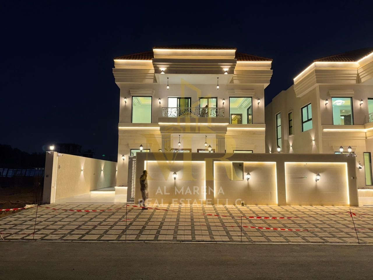 Luxury Villa in Al Hiliu | 4 Master Bedrooms | Majlis & Hall | 3014 Sqft | Prime Price Near Services