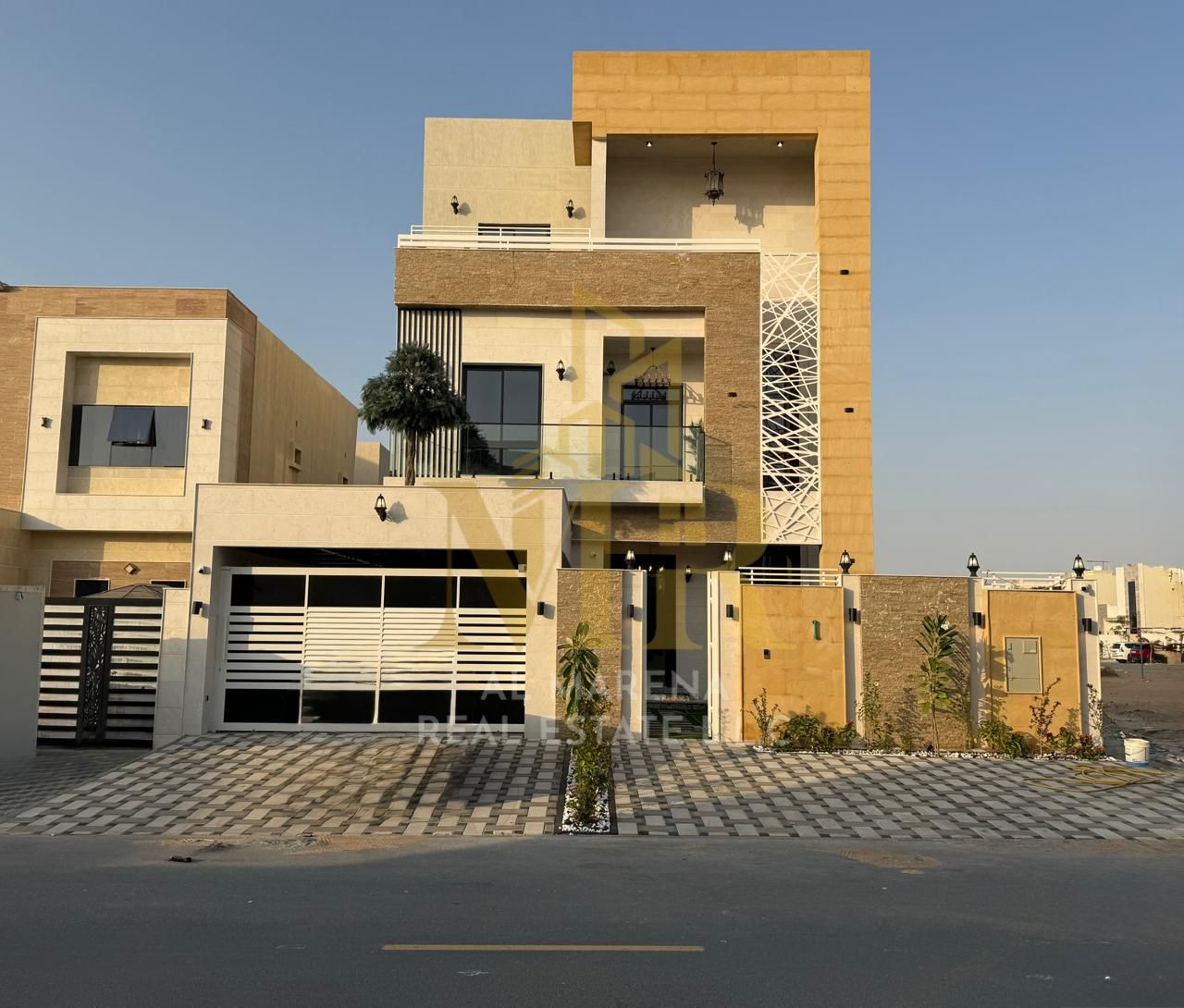 Super Deluxe Villa in Al Hiliu 2 | Pool + Elevator + Central AC | 3 Floors | All Inclusive