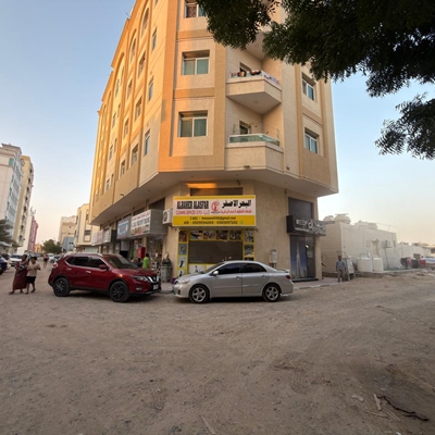 Shop for rent in Lewar 2 | With bathroom, 1100 sq ft, annual rent 25,000. Shop number 4, directly on the main street, ready to move in.