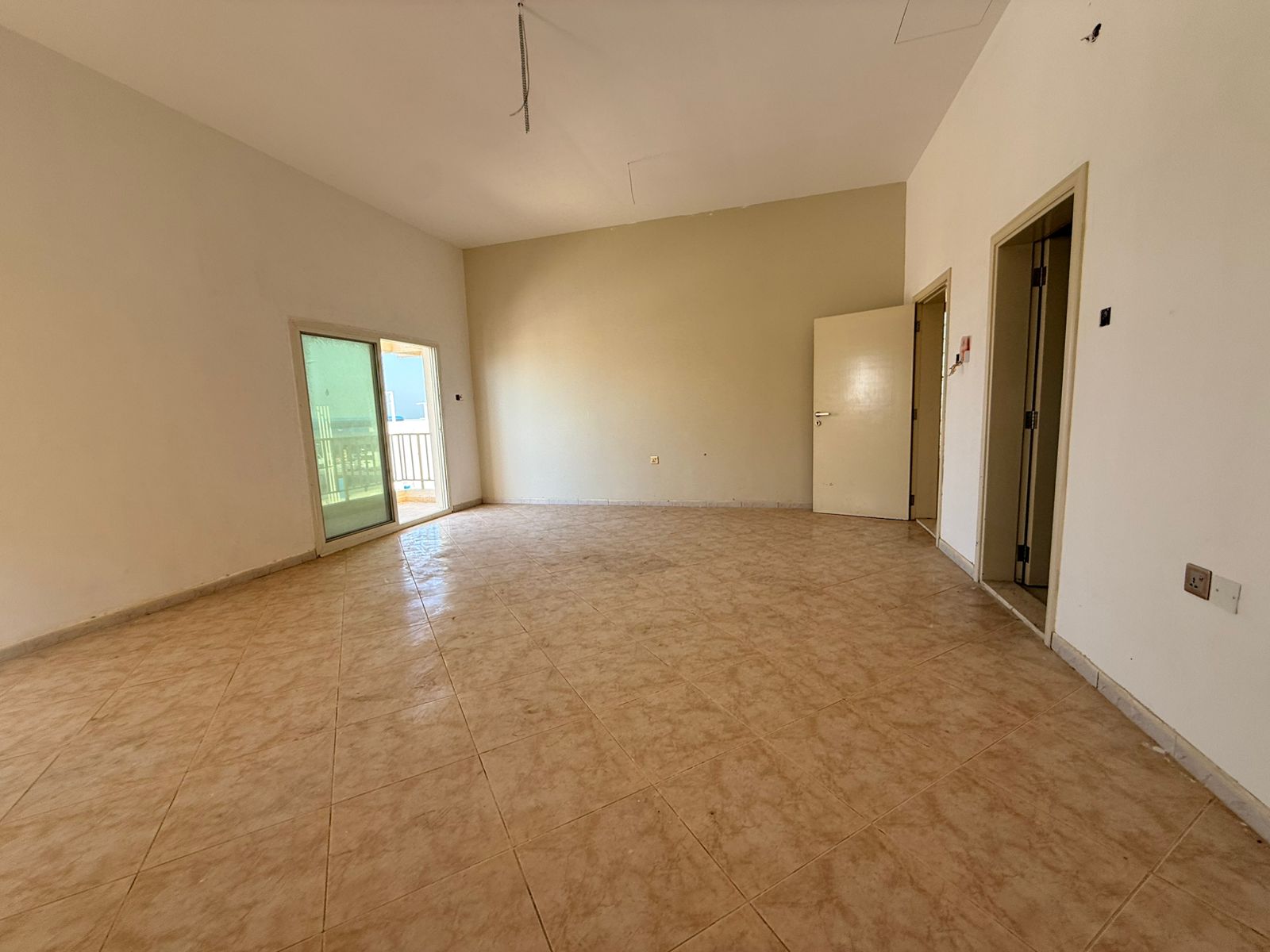 Luxury villa with a full sea view - 3 floors - with maid's room - 4 bedrooms and a living room + 5 bathrooms - Families only