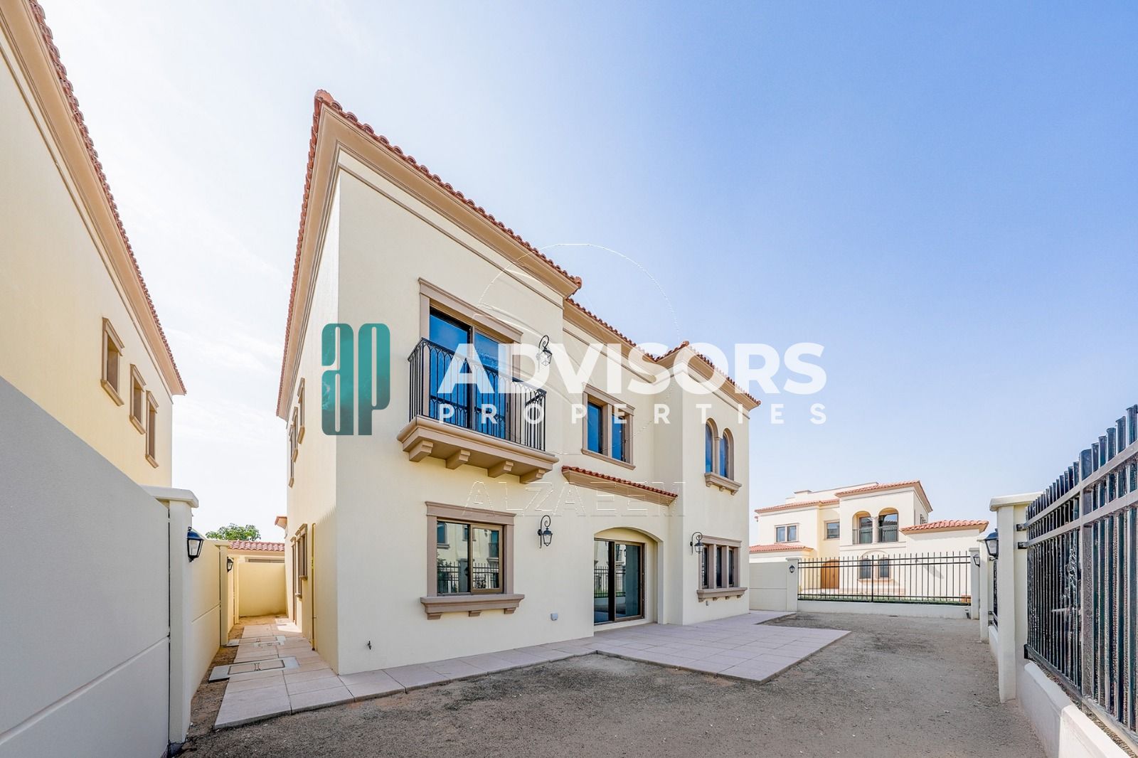 Prime Location | Single Row Corner | 4BR+M+D |