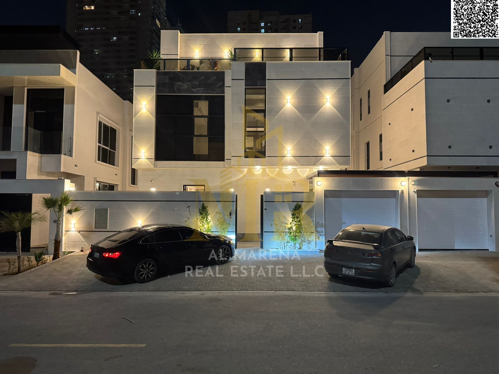 Villa for sale | 7 bedrooms | Two floors and a roof | In Al-Amrah area | With a modern design swimming pool | Luxurious finishing | Price includes ele
