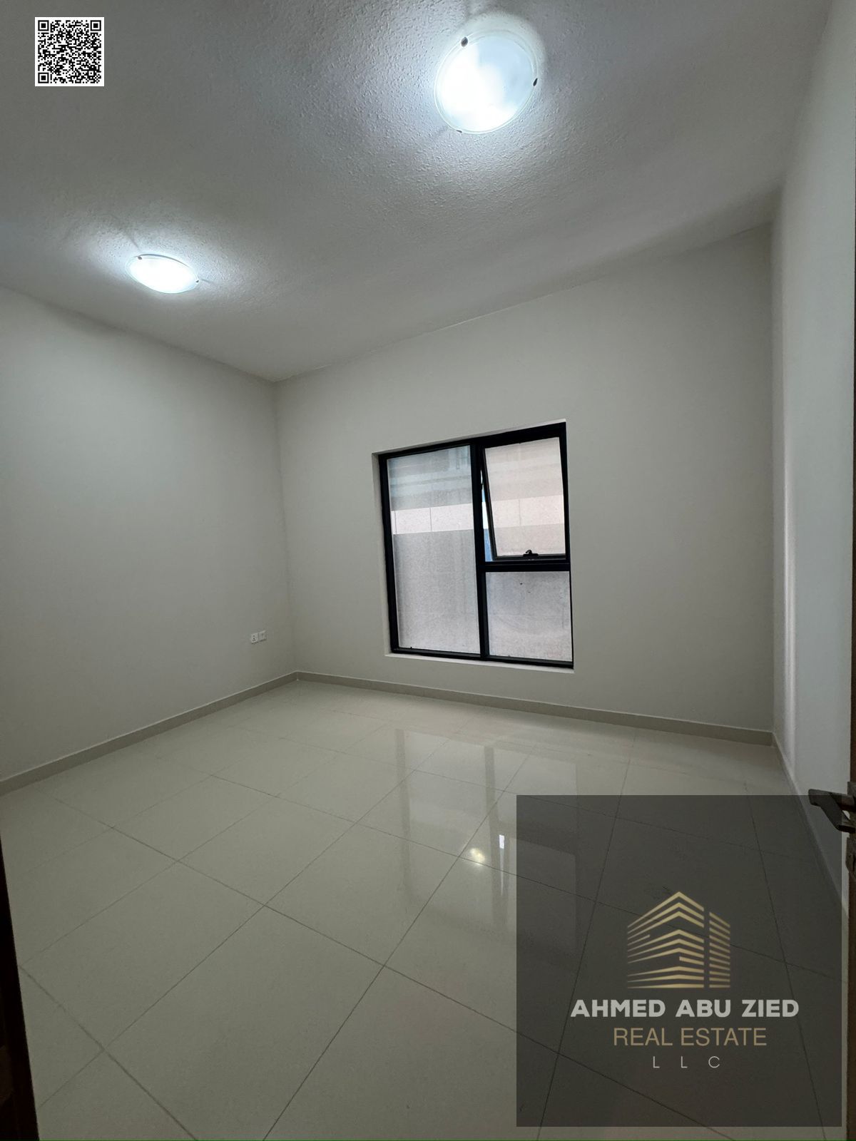Two-bedroom apartment in Al Rashidiya 1, next to the Clock Tower – prime location and a bargain price of AED 48,000