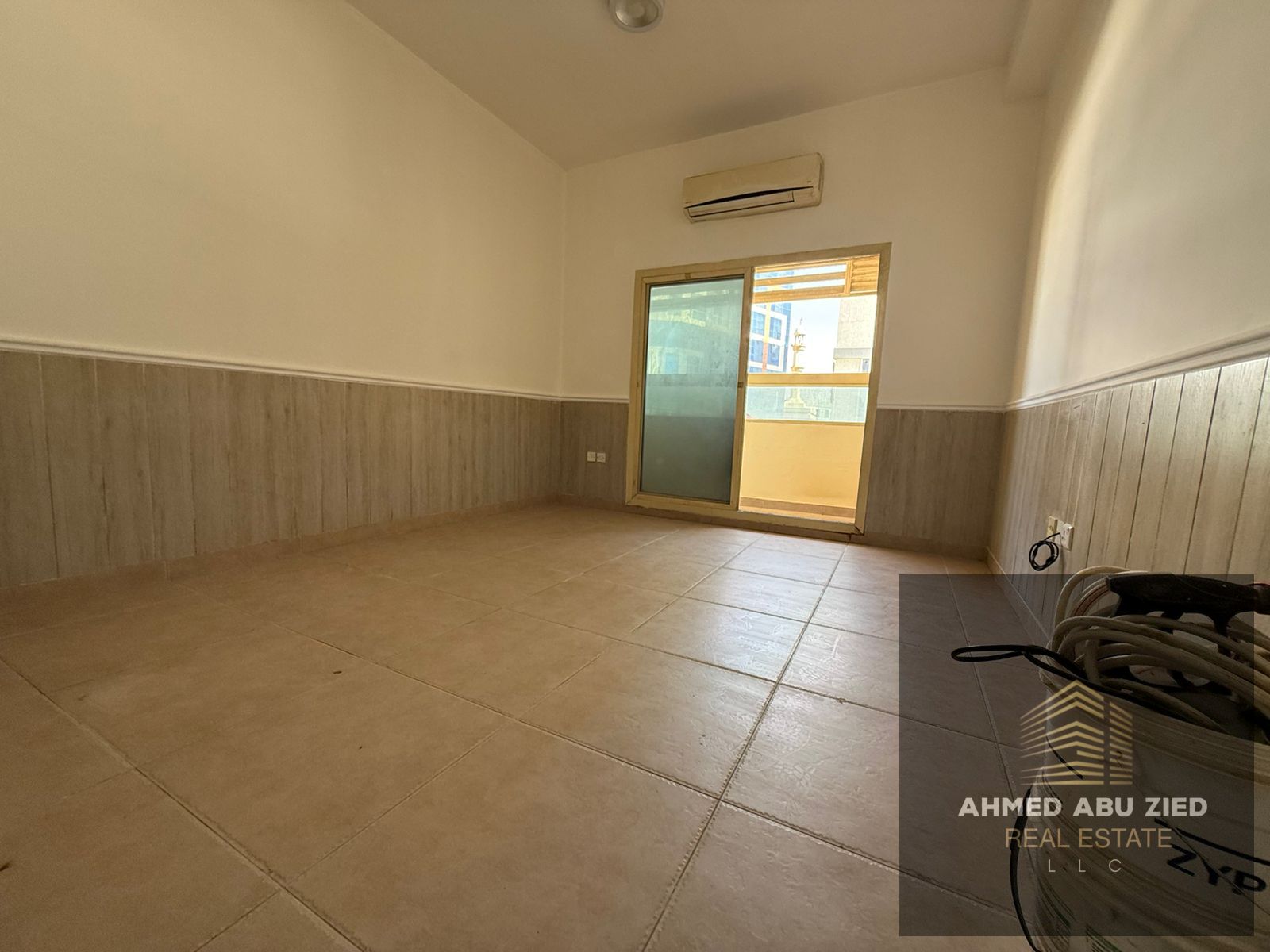 Spacious 1 bedroom apartment in Al Rawda 2 Ajman, master room, 2 bathrooms, balcony, smart layout, 4 payments