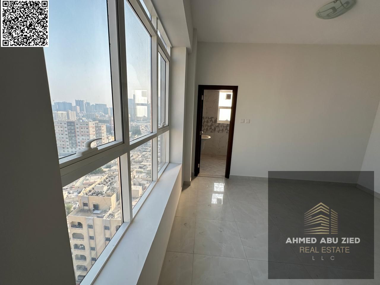**Full sea view, elegant 2 master bedrooms, first tenant, 2 balconies, 3 baths, very spacious, modern and stylish finishes, prime location near all se
