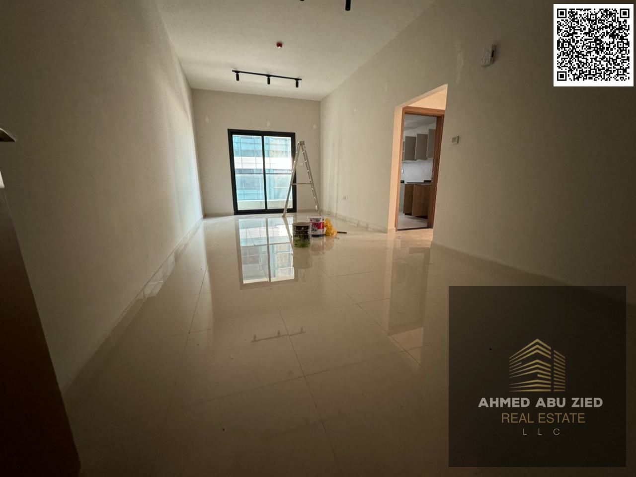 Elegant 2BR apartment for annual rent in Rashidiya 1. Spacious, prime location near Sheikh Khalifa St junction, balcony, built-in wardrobes.